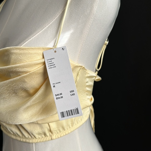 NWT URBAN OUTFITTERS SUMMER TOP SMALL - Picture 3 of 6